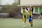 Futbolo mėgėjai surengė turnyrą, skirtą mokyklos stadiono išsaugojimui